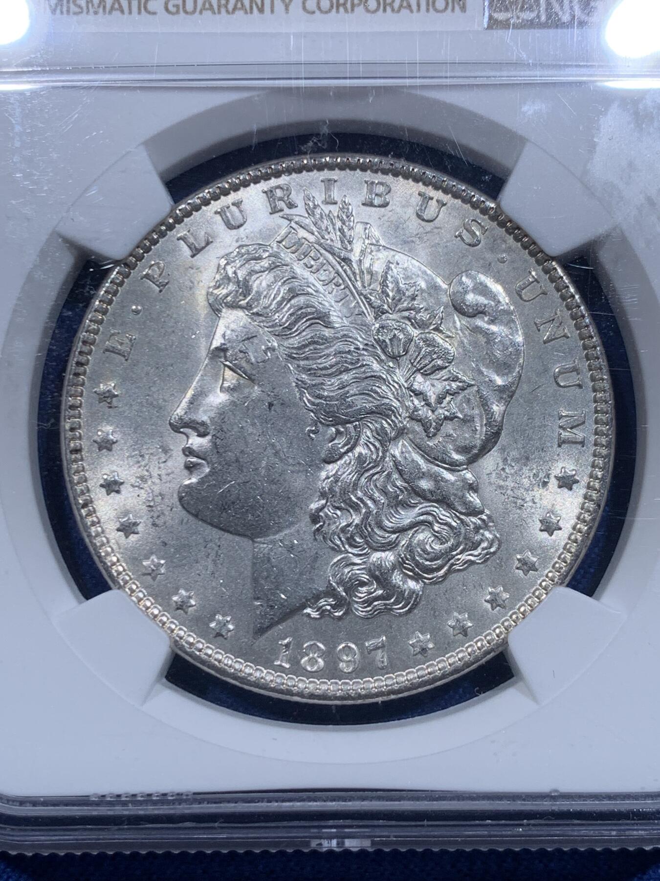 《竞宝斋》第419场 周日，周一，2场连拍 （全场包邮） NGC MS62 美国1897年摩根1美元银币