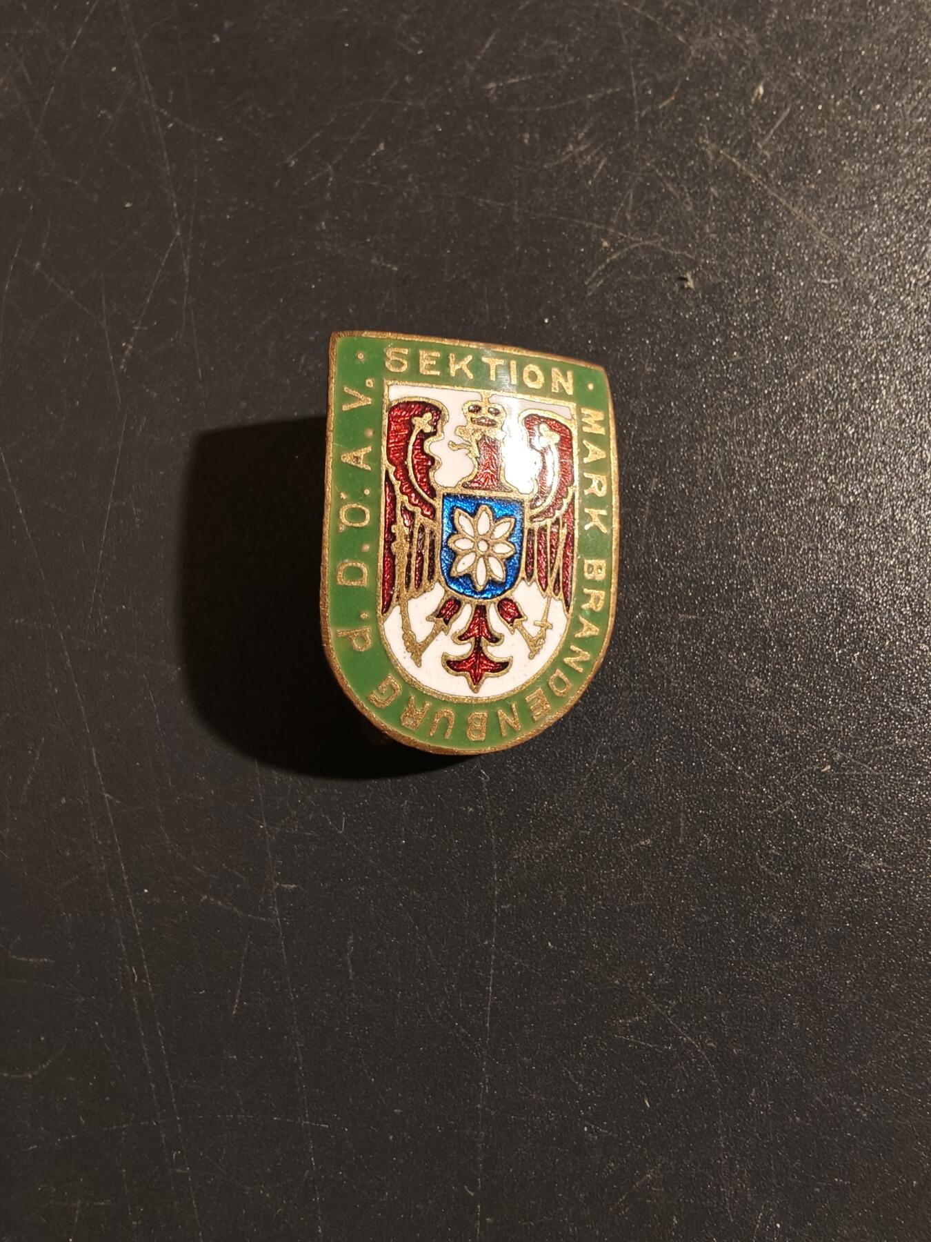 老王徽章第149期 德三德奥高山俱乐部证章