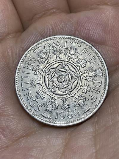 2025年第九十一场(总第一百一十七场）外国好品散币(免佣金) - 好品–英国🇬🇧1966年2先令(伊丽莎白二世青年桂冠，第二版)