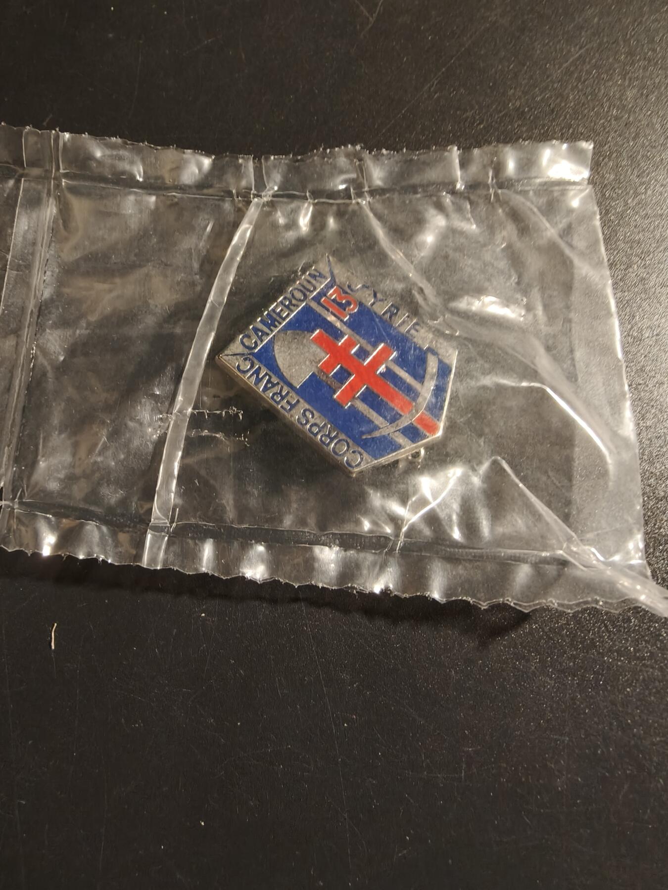 老王徽章第149期 喀麦隆第13工兵团证章   原袋