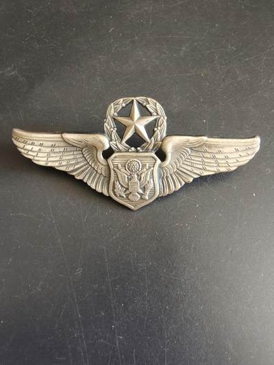 老王徽章第149期 - 美国陆军航空兵空勤人员高级技能章    包银材质     全尺寸3英寸