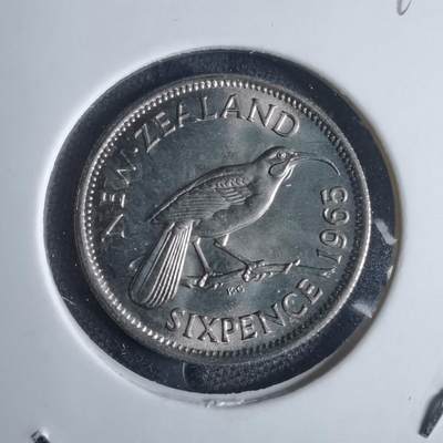 沼泽如烟--第841场 - 新西兰1965年6便士