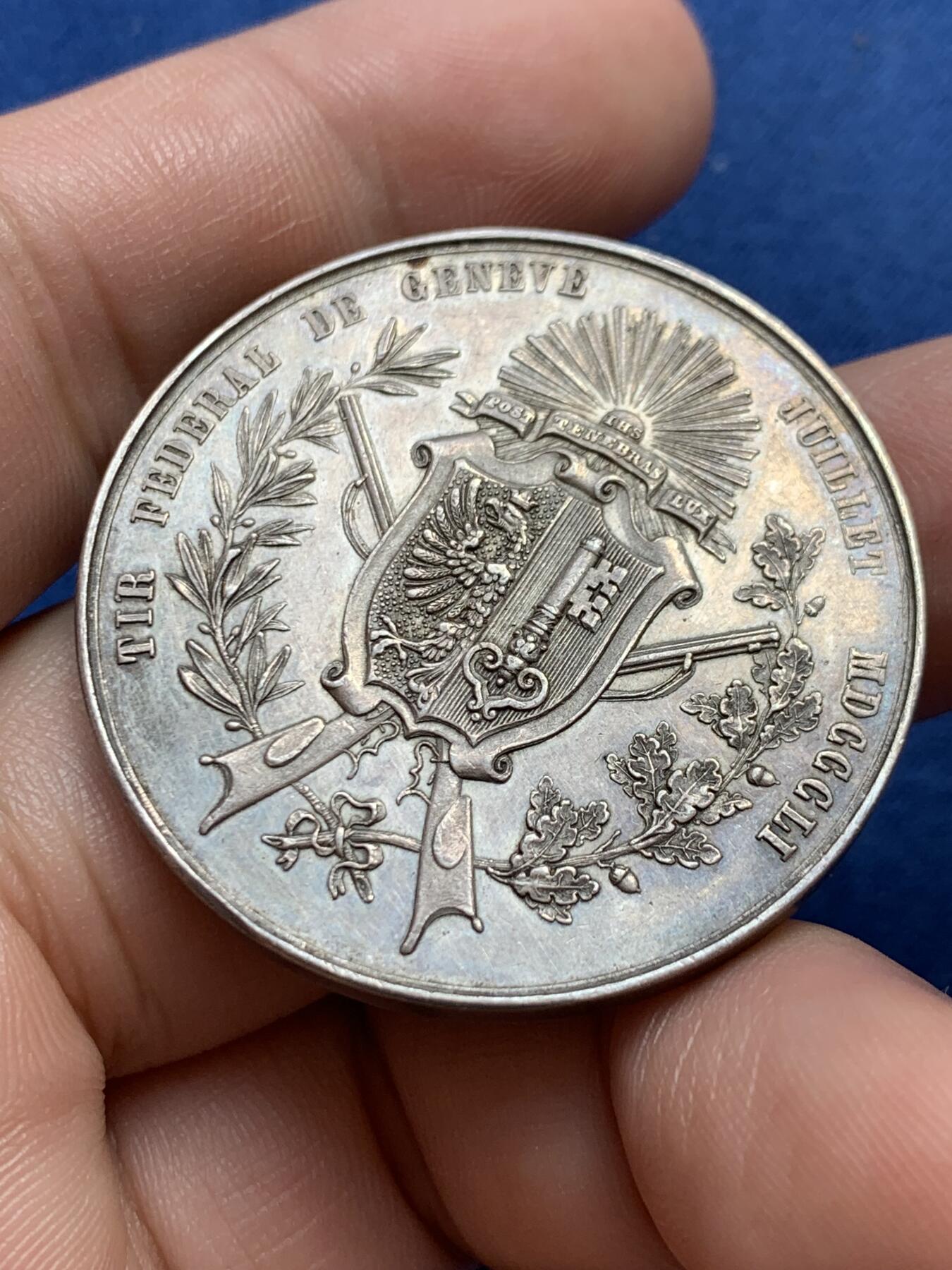 《竞宝斋》第419场 周日，周一，2场连拍 （全场包邮） 瑞士日内瓦射击节女神银章 稀少品种 24克 38mm