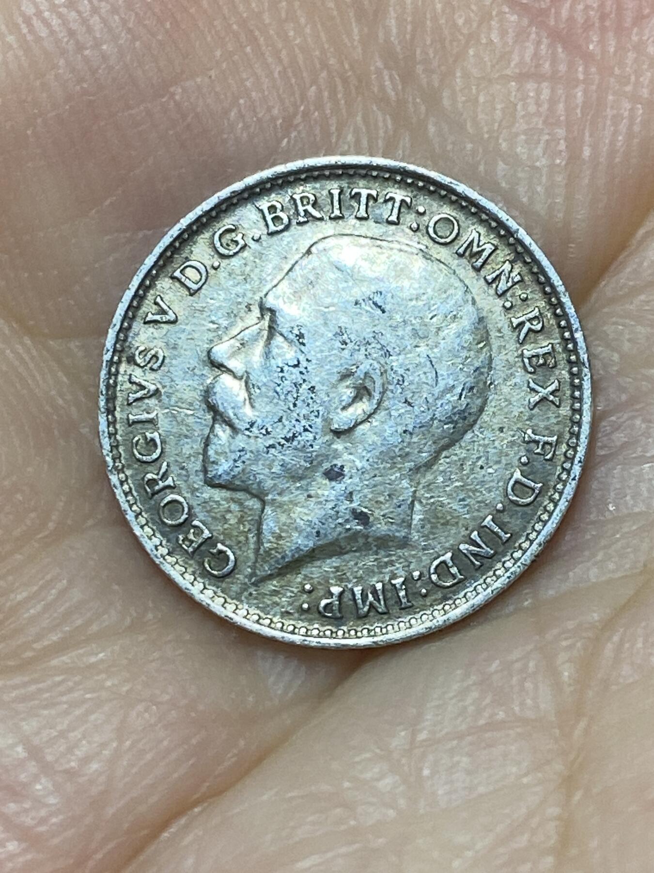 2025年第九十二场(总第一百一十八场）外国好品散币(免佣金) 英国🇬🇧1914年3便士银币(乔治五世第一版，925高银)