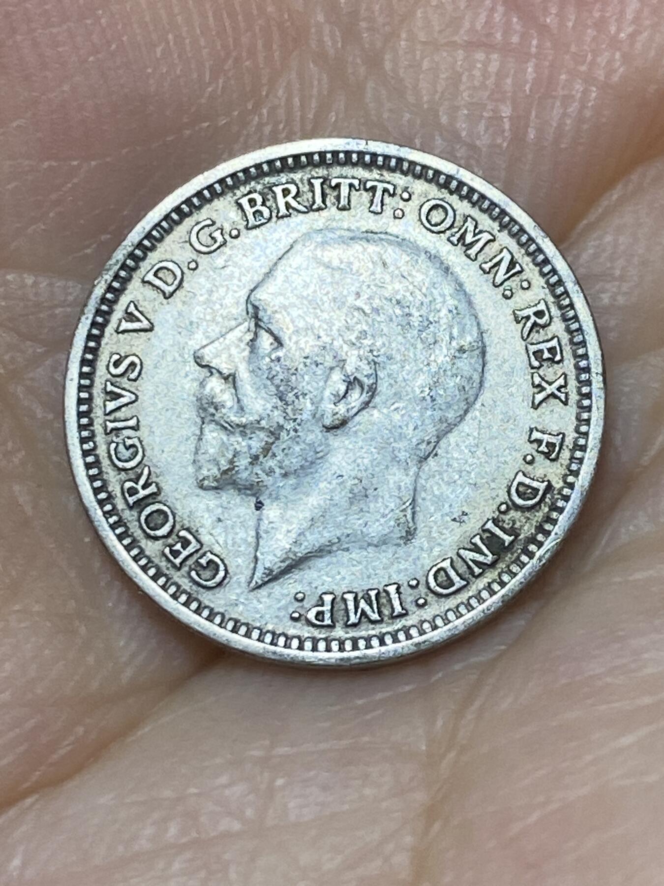 2025年第九十二场(总第一百一十八场）外国好品散币(免佣金) 英国🇬🇧1933年3便士银币(乔治五世第三版，500银)