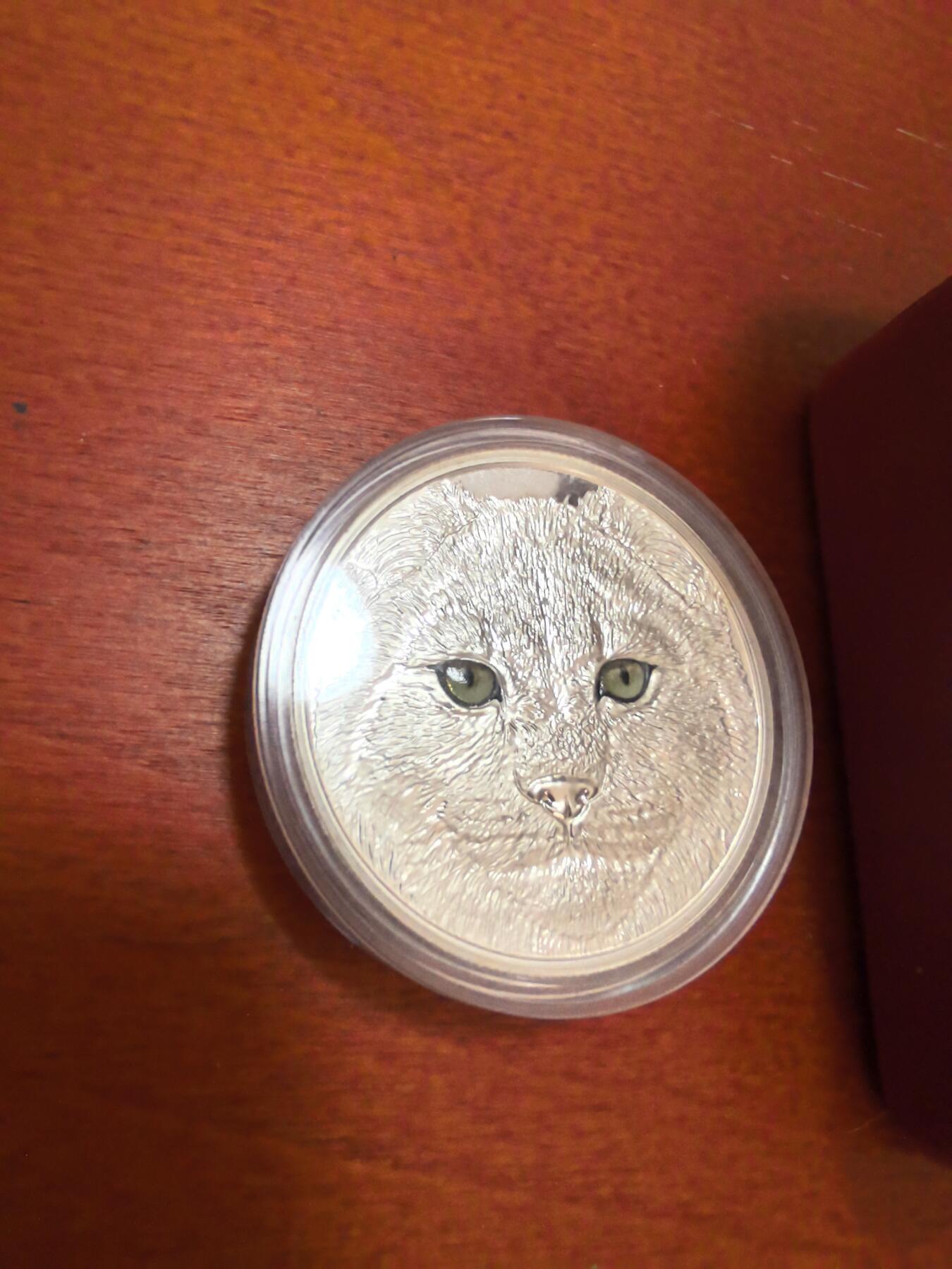 长老汇蛇年精选第四十七场拍卖 2017 加拿大猞猁眼睛镶嵌宝石15加元银币，盒证全