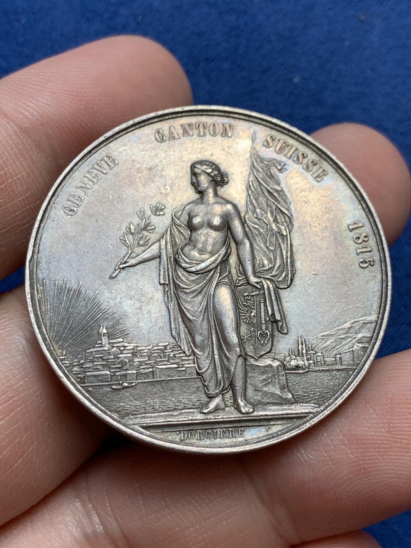 《竞宝斋》第419场 周日，周一，2场连拍 （全场包邮） 瑞士日内瓦射击节女神银章 稀少品种 24克 38mm
