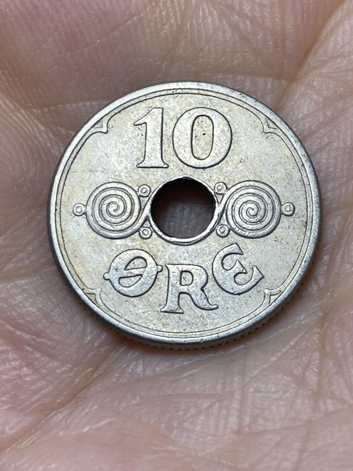 2025年第九十二场(总第一百一十八场）外国好品散币(免佣金) 丹麦🇩🇰1946年10欧尔(克里斯蒂安十世第五版，N; GJ版)