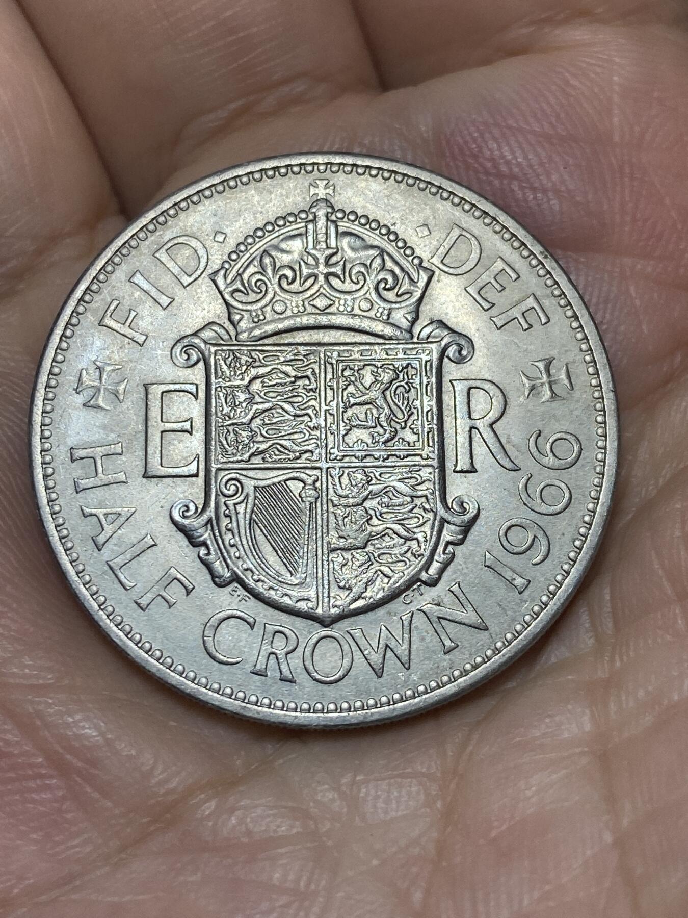 2025年第九十二场(总第一百一十八场）外国好品散币(免佣金) 英国🇬🇧1966年半克朗(伊丽莎白二世青年桂冠，第二版)