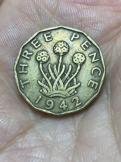 2025年第九十二场(总第一百一十八场）外国好品散币(免佣金) - 英国🇬🇧1942年3便士(乔治六世第一版)