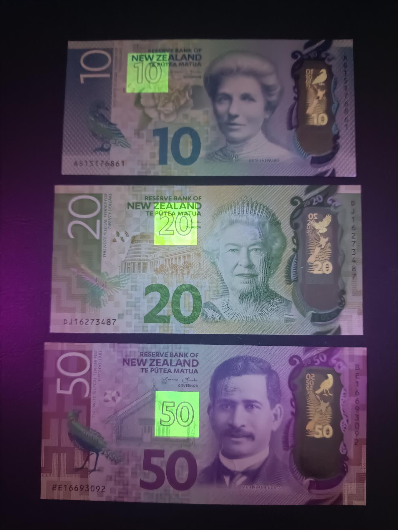 2025九月第三期（总193期） 新西兰套钞批量三张流通好品XF—AUNC