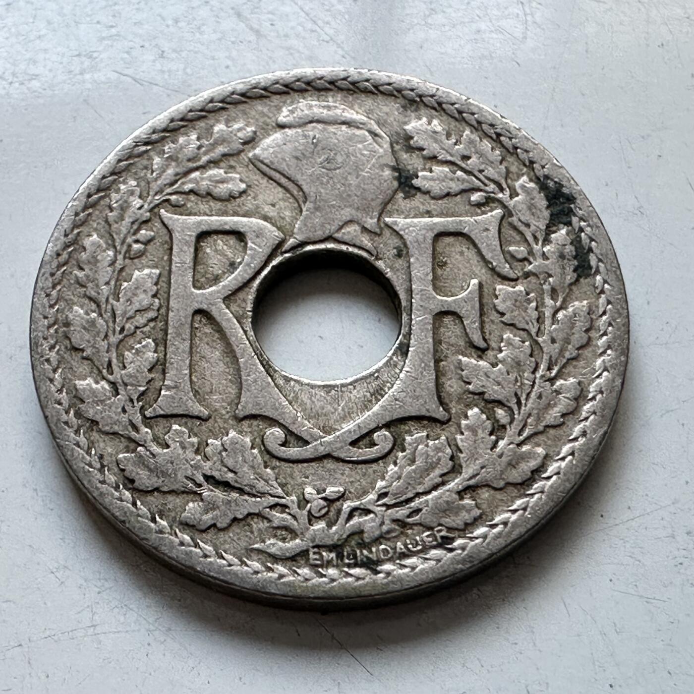🌹外币初藏🌹🐯2025年第103场  每周二四六晚8️⃣点 接代拍 法国1918年大五分