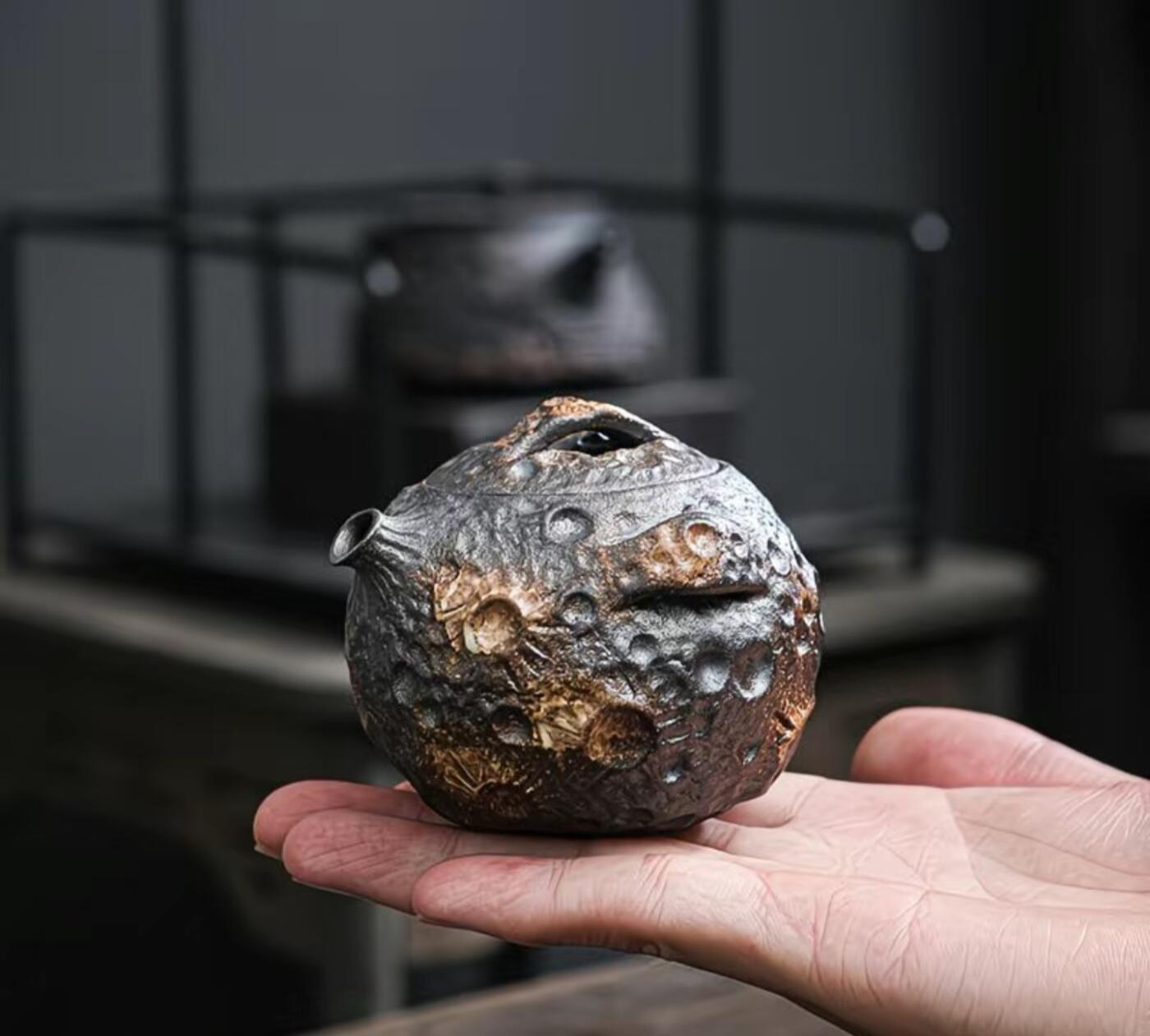 精典壶具专场 老岩泥手工原矿柴烧 星球茶壶130ml