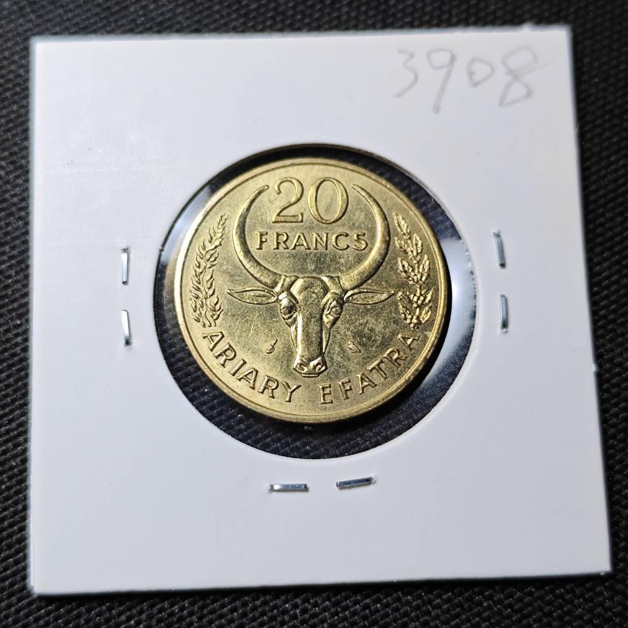 KK钱币收藏小铺 第339场 2月预留时间 周末发货 1970马达加斯加20法郎 好品
