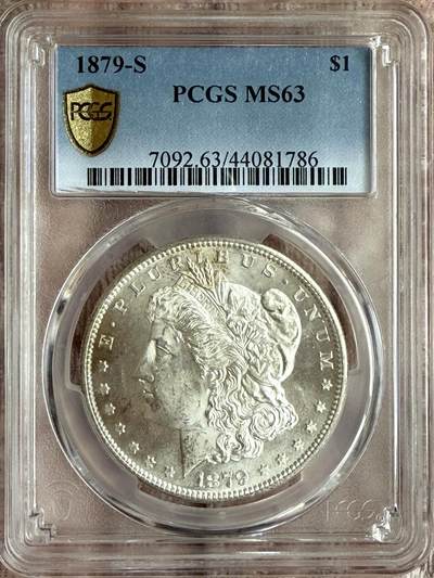 【稀，次年】1879-S $1 美国摩根银币，PCGS MS63分老盒严评，高点细节俱在，鹰羽完整，原光镜面味道一流 - 【稀，次年】1879-S $1 美国摩根银币，PCGS MS63分老盒严评，高点细节俱在，鹰羽完整，原光镜面味道一流