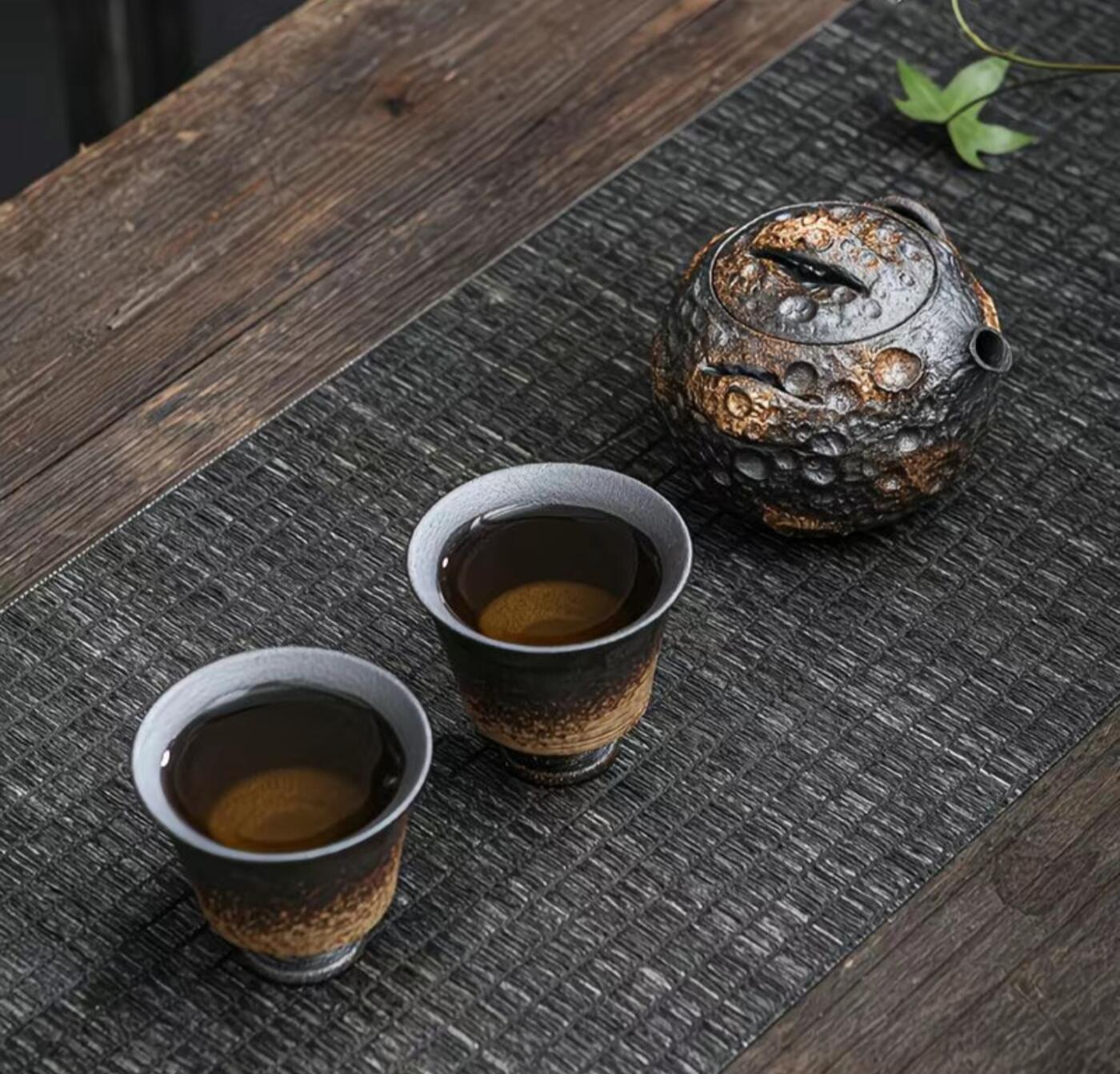 精典壶具专场 老岩泥手工原矿柴烧 星球茶壶130ml