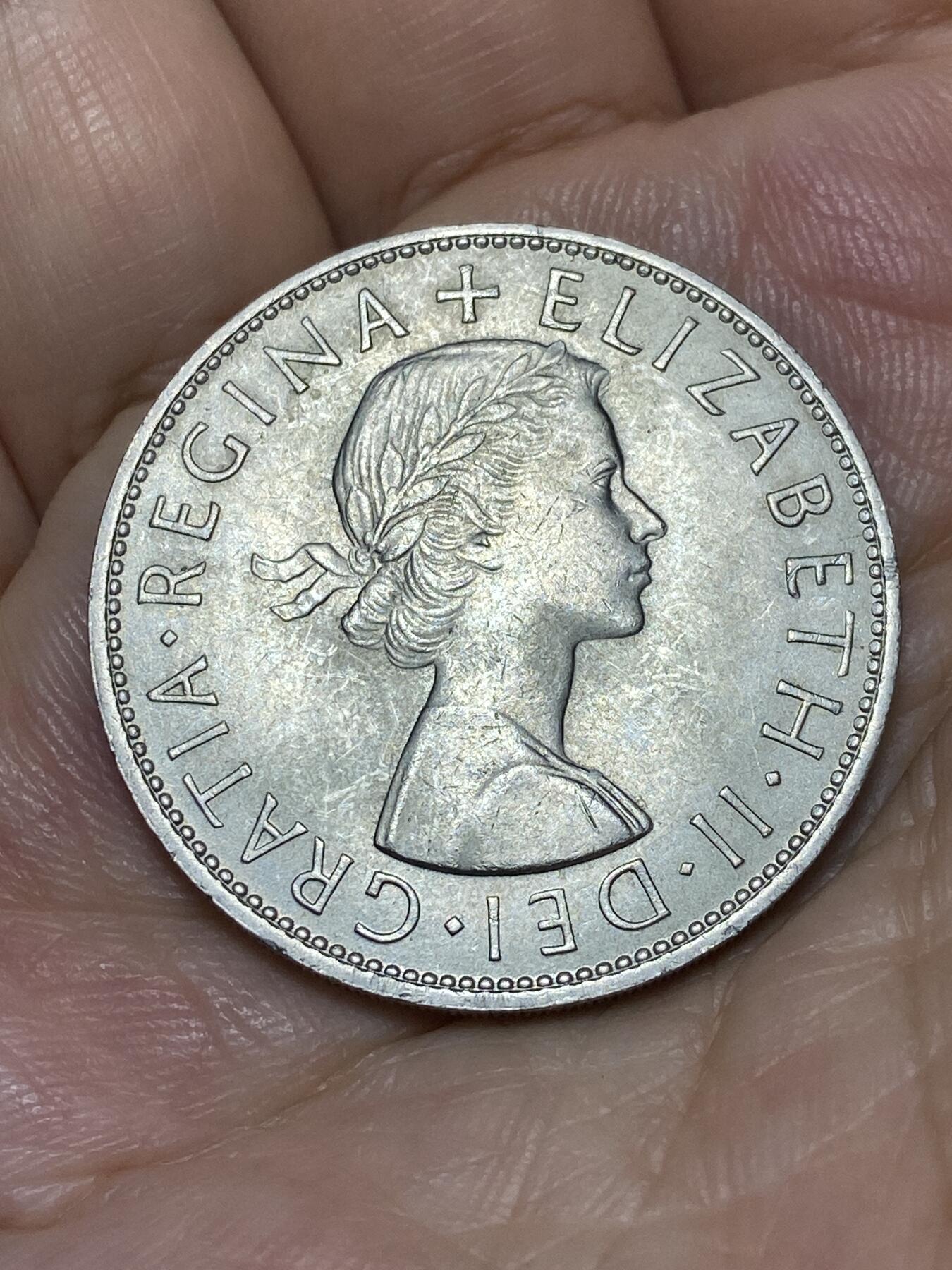 2025年第九十二场(总第一百一十八场）外国好品散币(免佣金) 英国🇬🇧1966年半克朗(伊丽莎白二世青年桂冠，第二版)