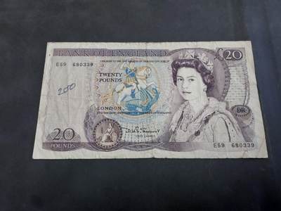 博彦收藏   10月11日 8点钱币专场 - 英国旧版20镑 流通品 有字迹