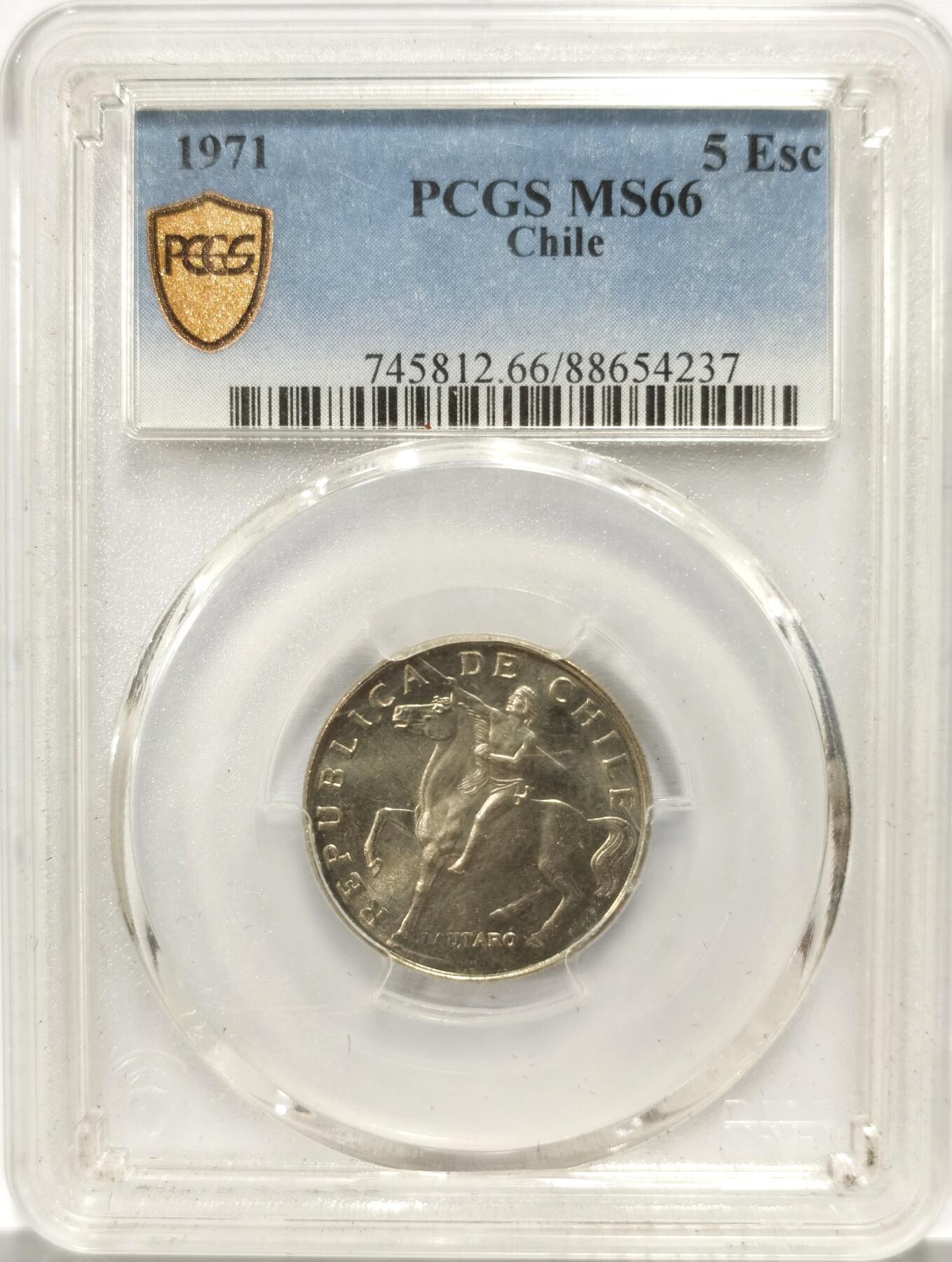 博洋堂世界钱币拍卖第140期（全场包邮） PCGS MS66 智利1971年美洲骑士五埃斯库多小银币，稀少罕见品种，绝对高分，双面黄油带彩车轮大转光。