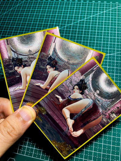 【关注参拍有赠卡】显眼宝32期  9.17日晚21:40结束 - 卡颜月色 金瓶梅 潘金莲  三渐变内含艺术 3张  粗闪工艺   63*88
