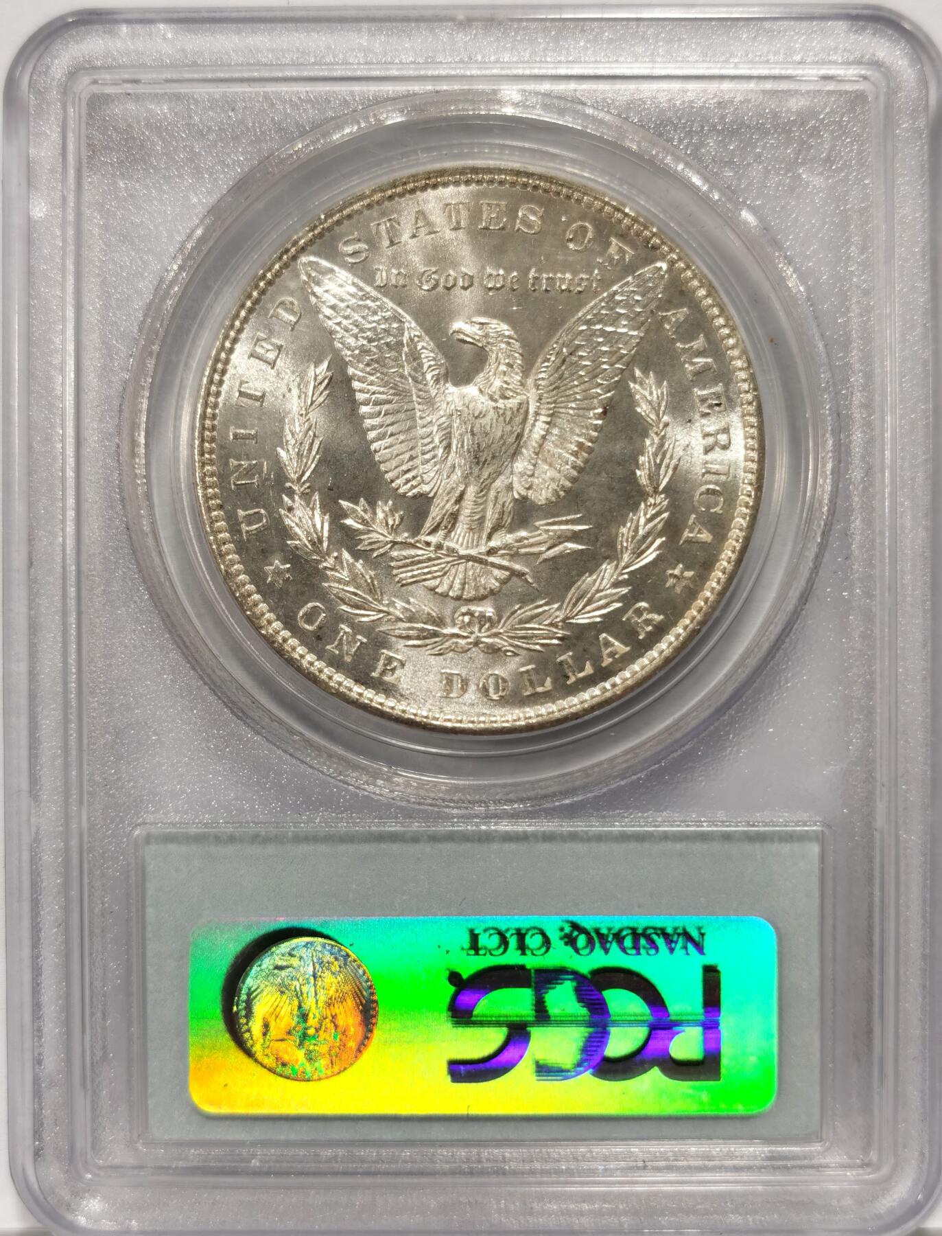 博洋堂世界钱币拍卖第140期（全场包邮） PCGS MS63 老白盒1887摩根银元，满霜光，老盒的质量还是较硬的，2005年的盒子，距今已20年盒子品相还是非常好的 质量在63中绝对过硬