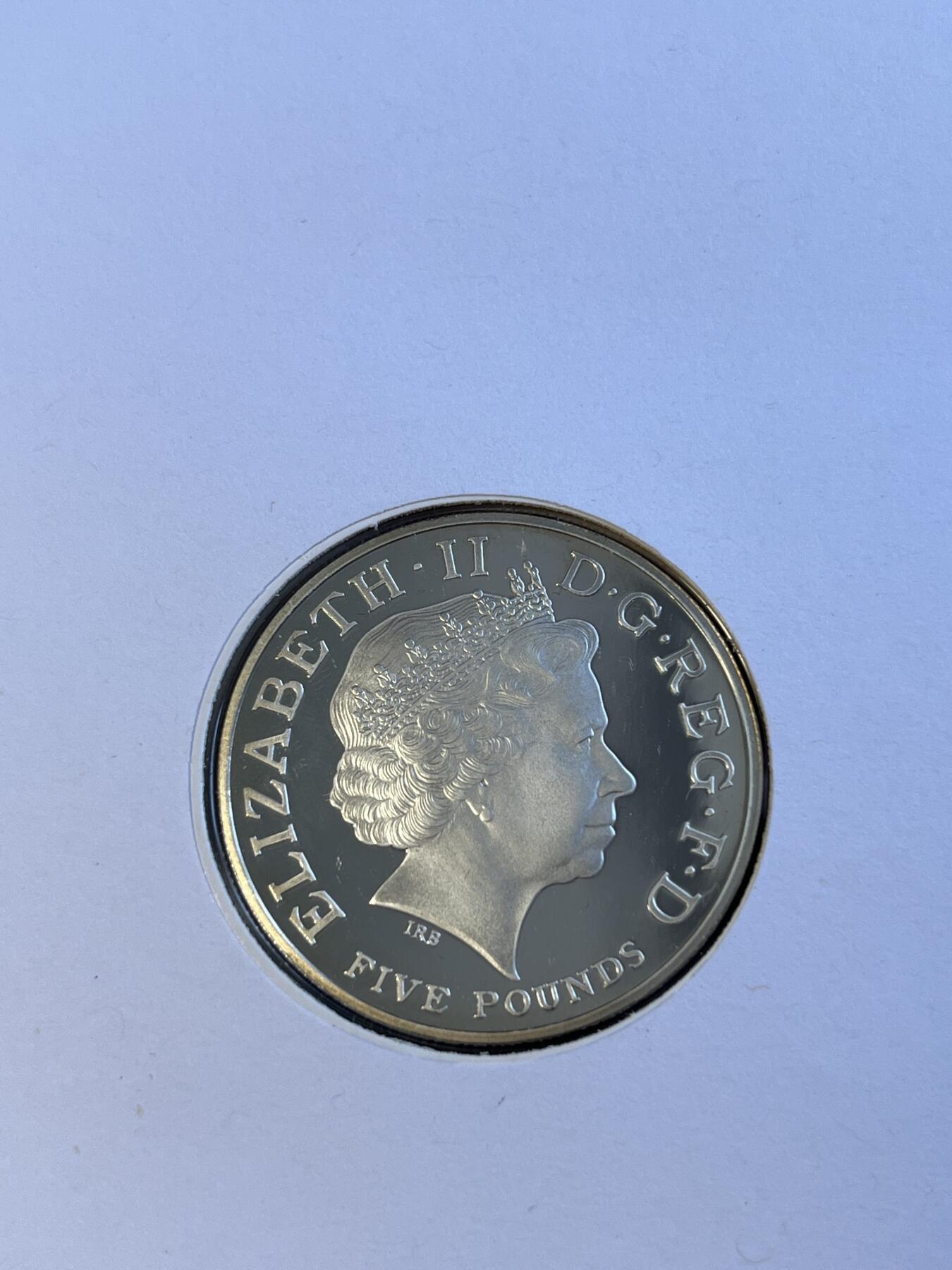 第175期拍卖【长期征集拍品】 英国2004年英法友好协议不列颠女神纪念银币首日封，925银，28.28克，发行500枚