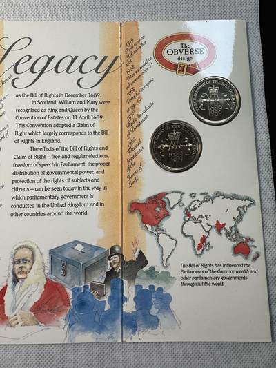 甄臻铺-世界币章拍卖（第34期），送拍享返佣金等优惠多多 英国权利法案2镑伊丽莎白二世 1989年 2英镑铜镍合金纪念套币卡册 权利法案300周年纪念系列 2枚