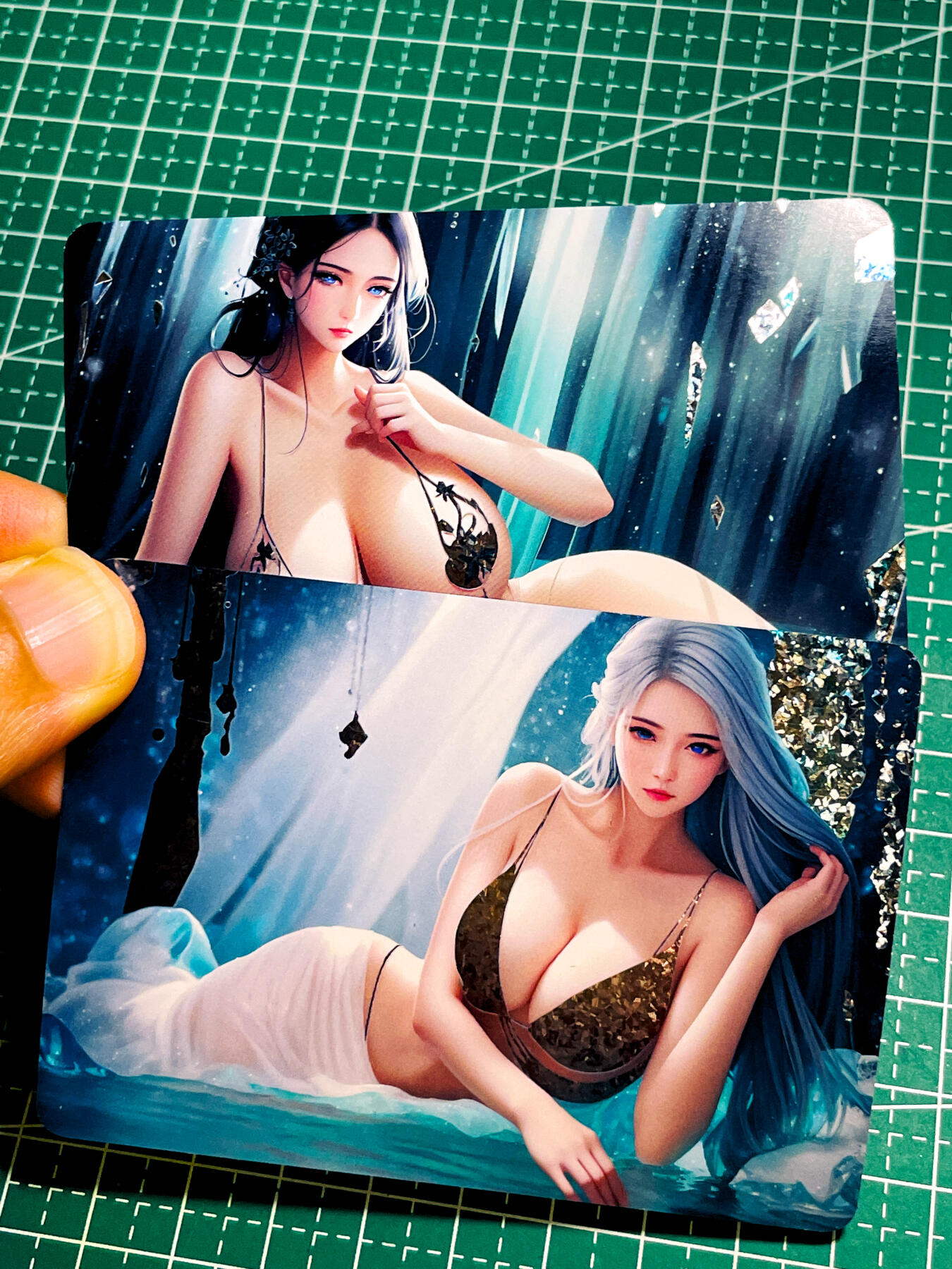【关注参拍有赠卡】显眼宝32期  9.17日晚21:40结束 女神盛宴美女动漫游戏人物卡散配2张 钻闪工艺 63*88  普通成色 不保完美