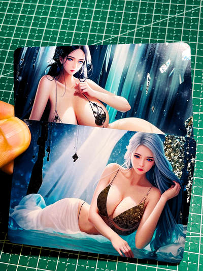 【关注参拍有赠卡】显眼宝32期  9.17日晚21:40结束 - 女神盛宴美女动漫游戏人物卡散配2张 钻闪工艺 63*88  普通成色 不保完美