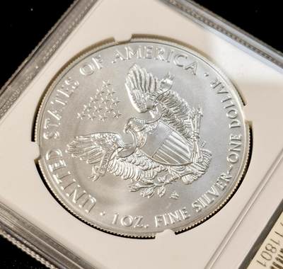 甄臻铺-世界币章拍卖（第34期），送拍享返佣金等优惠多多 NGC MS70 美国2020-W 行走女神1美元鹰洋银币 西点厂特殊Burnished工艺 非普制币 满分版NGC指导价150刀