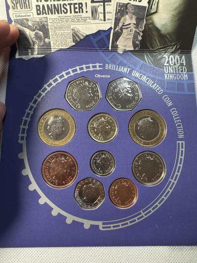 甄臻铺-世界币章拍卖（第34期），送拍享返佣金等优惠多多 英国 2003年BU10枚套币