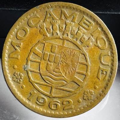 文馨钱币收藏第 272 场， 长期接收代拍品 - 1962 年葡属莫桑比克 1 埃斯库多铜币，第四版