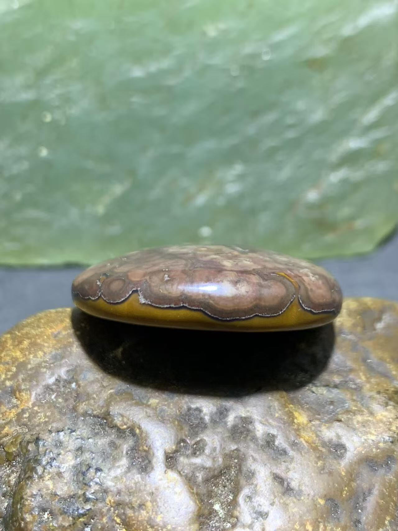 精美罕见冰飘原皮战国红玛瑙吊坠一个，