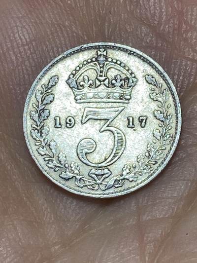 2025年第九十三场(总第一百一十九场）外国好品散币(免佣金) - 英国🇬🇧1917年3便士银币(乔治五世第一版，925高银)