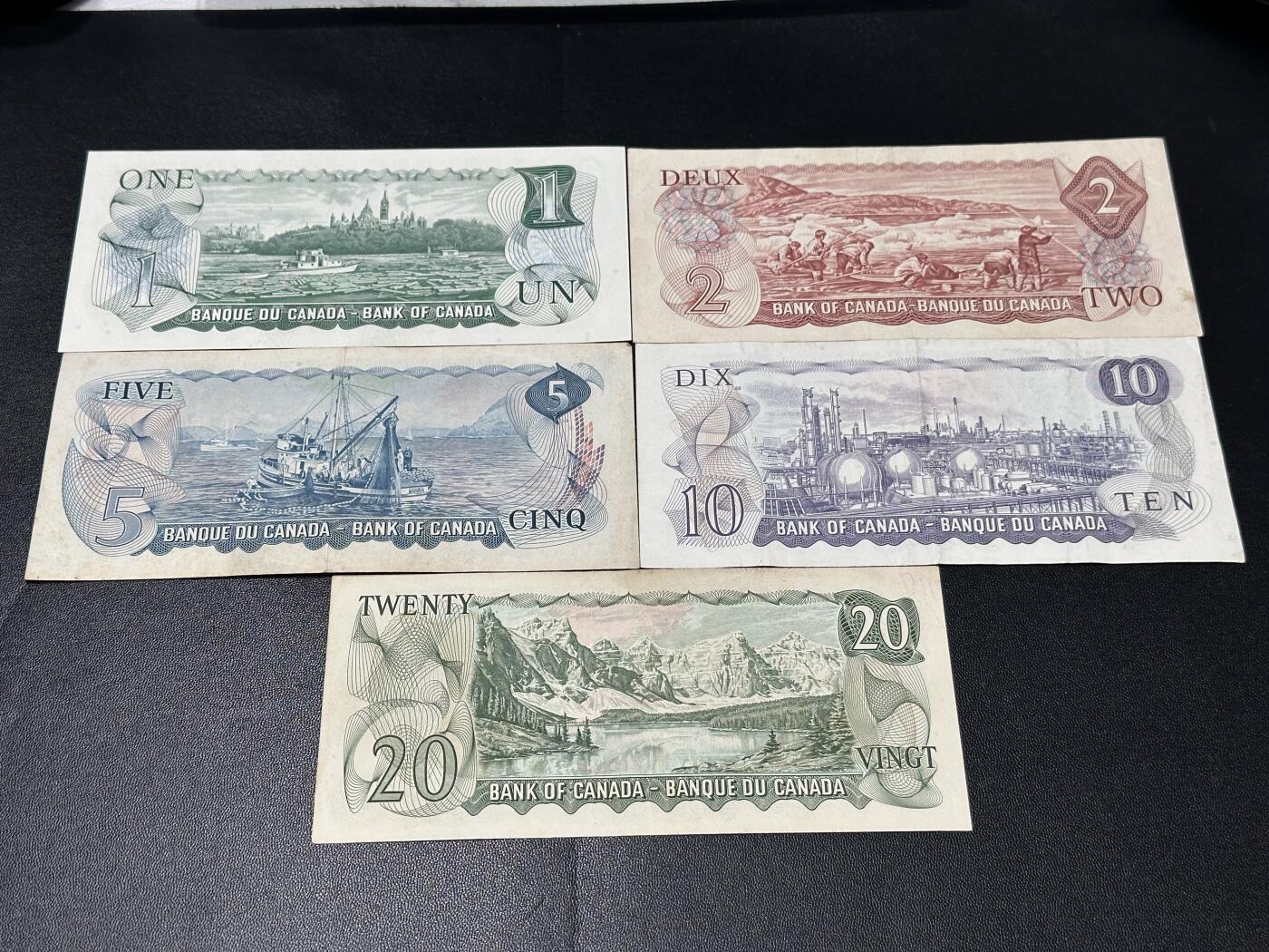 《外钞收藏家》第五百六十八期（本期精选丰富品种好货、欢迎参加）（本平台长期征集拍品、欢迎藏友们联系合作）