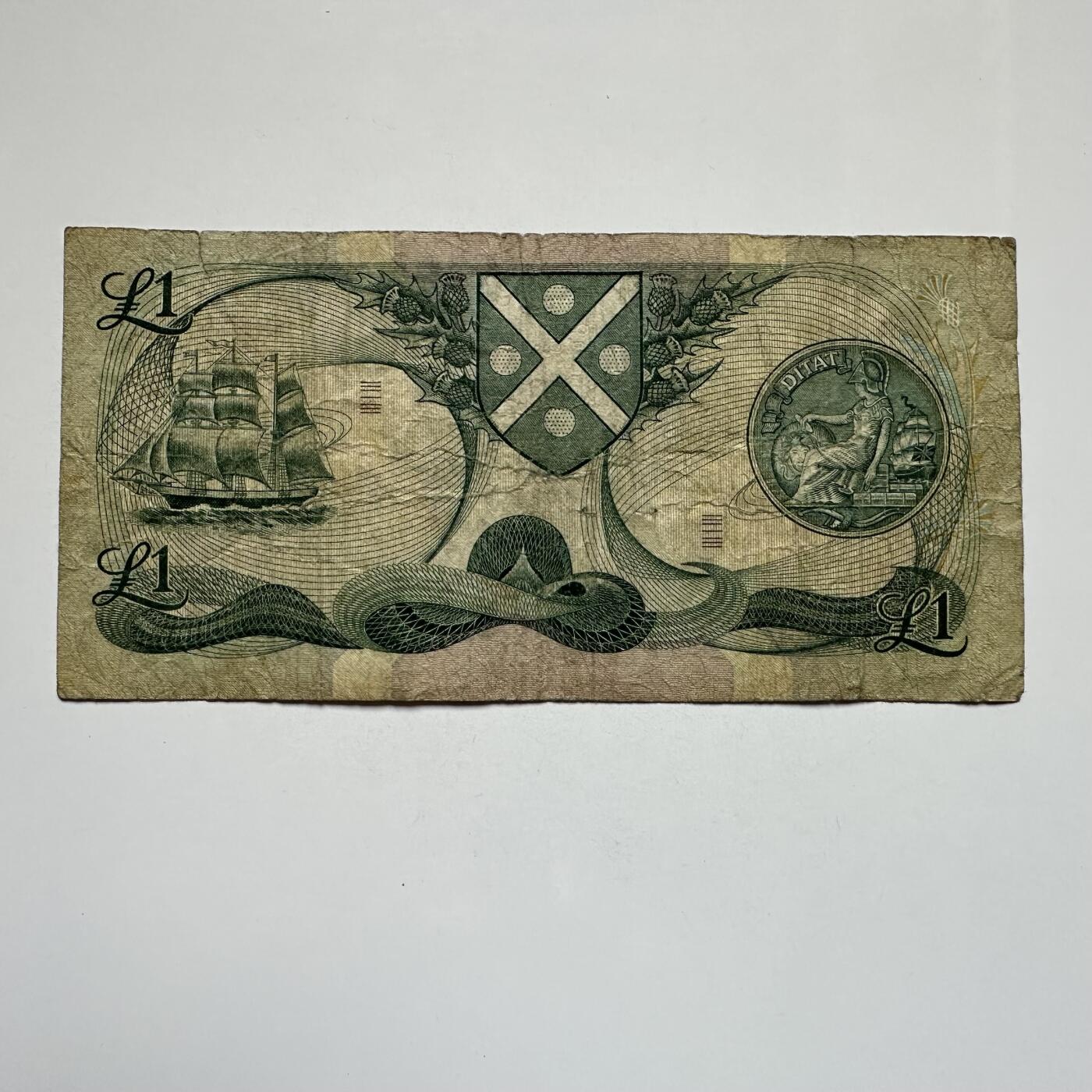 🌹外币初藏🌹🐯2025年第104场  每周二四六晚8️⃣点 接代拍 苏格兰1977年一镑