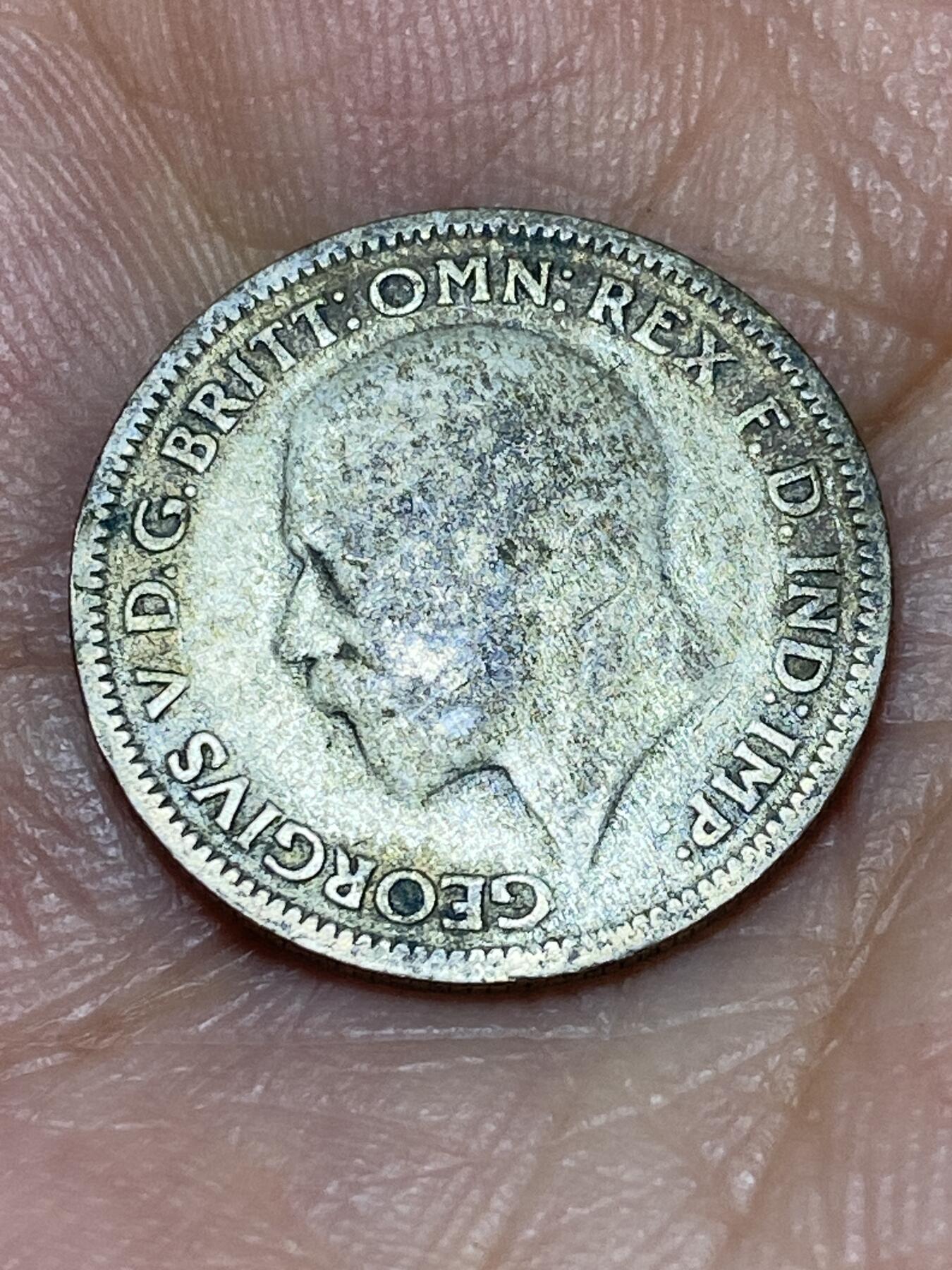 2025年第九十三场(总第一百一十九场）外国好品散币(免佣金) 英国🇬🇧1935年6便士银币(乔治五世第三版，500银)