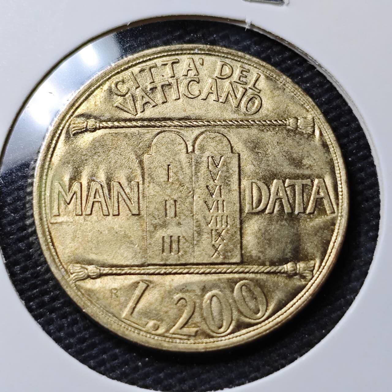 KK钱币收藏小铺 第339场 2月预留时间 周末发货  梵蒂冈200里拉 好品