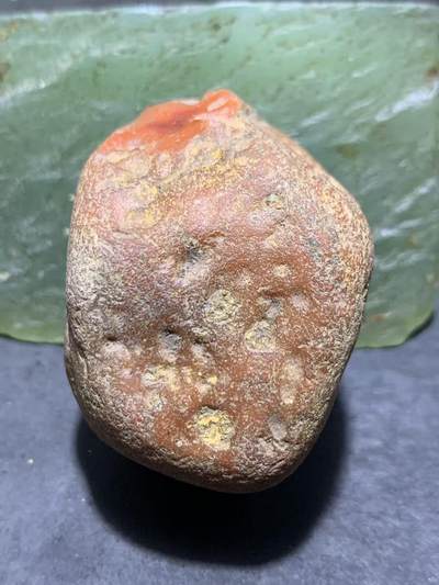 精美红皮开窗料柿子红南红玛瑙原石一颗 - 精美红皮开窗料柿子红南红玛瑙原石一颗