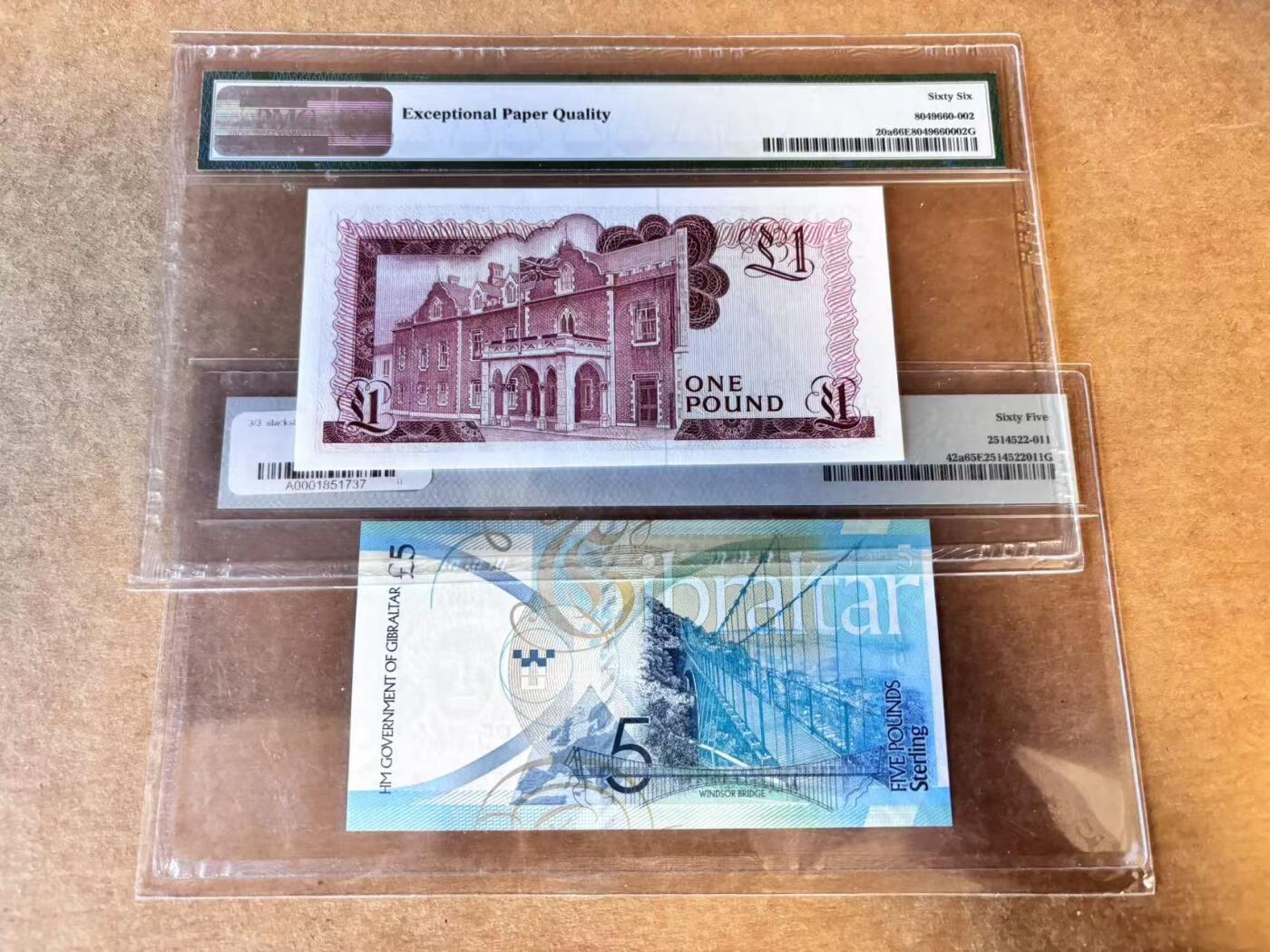 【Blue Auction】世界纸币精拍第728期——18级TOP拍卖/信誉/品质/专业/高效💫 【一组2张 含无47小号】直布罗陀 1975-2020年5镑 PMG66EPQ-65EPQ 