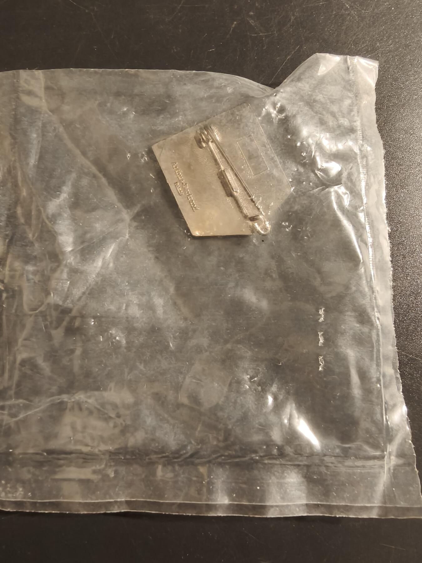 老王徽章第150期 喀麦隆第13工兵团证章    原袋
