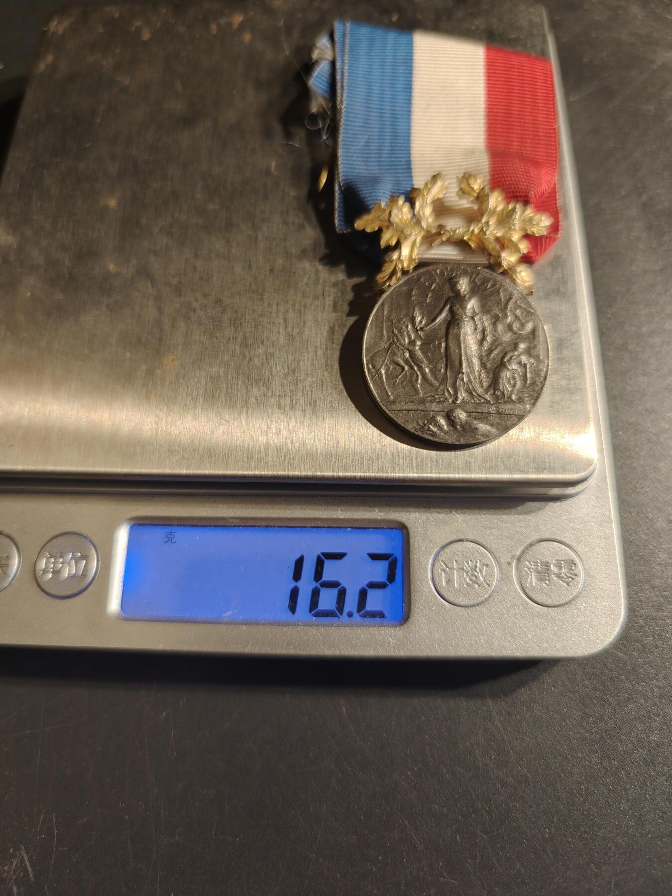老王徽章第150期 法国银级内务部服役奖章   925银    16.2g
