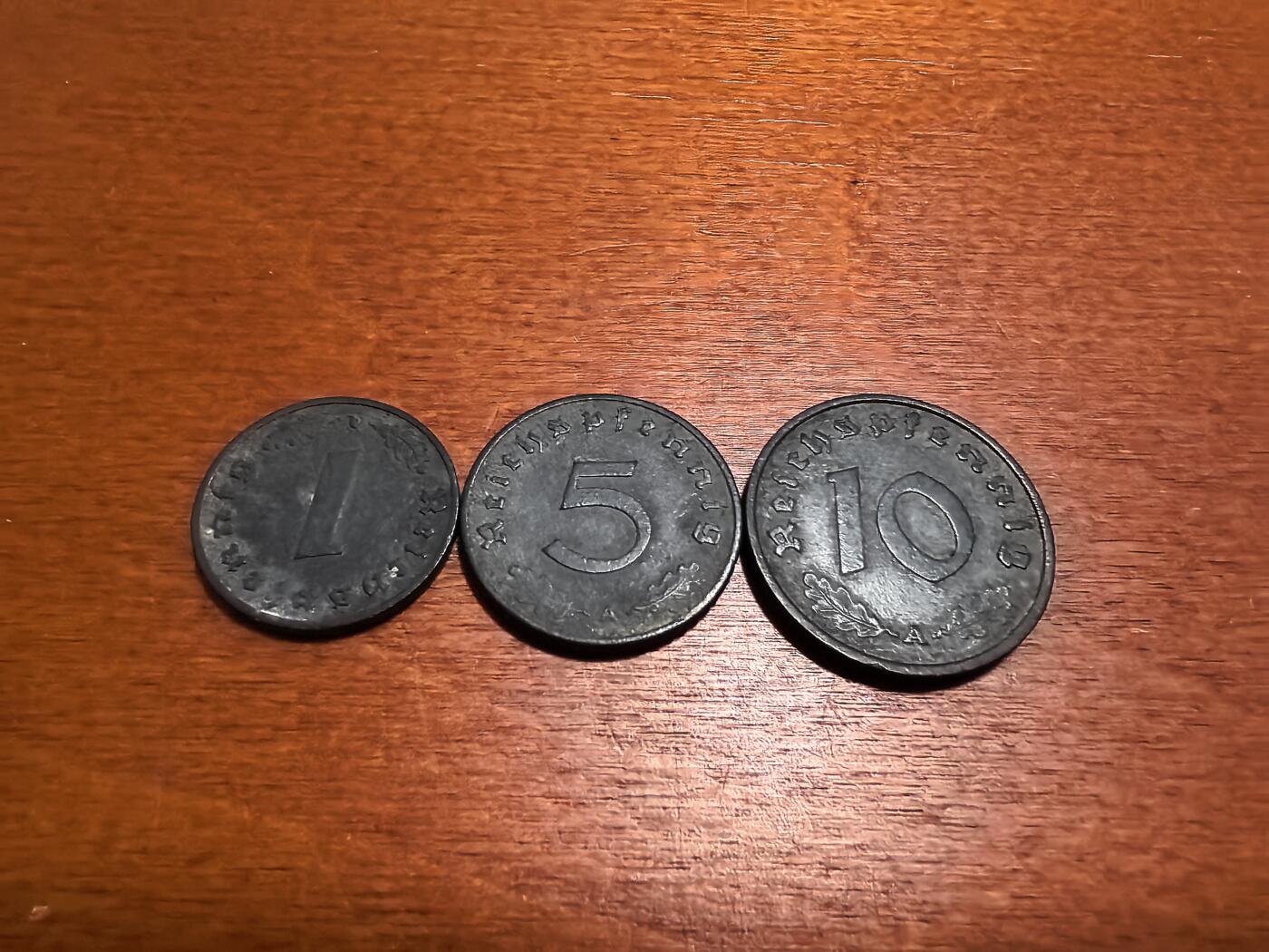 长老汇蛇年精选第四十八场拍卖 1940德国第三帝国锌币3枚，面值1+5+10芬尼，万字符