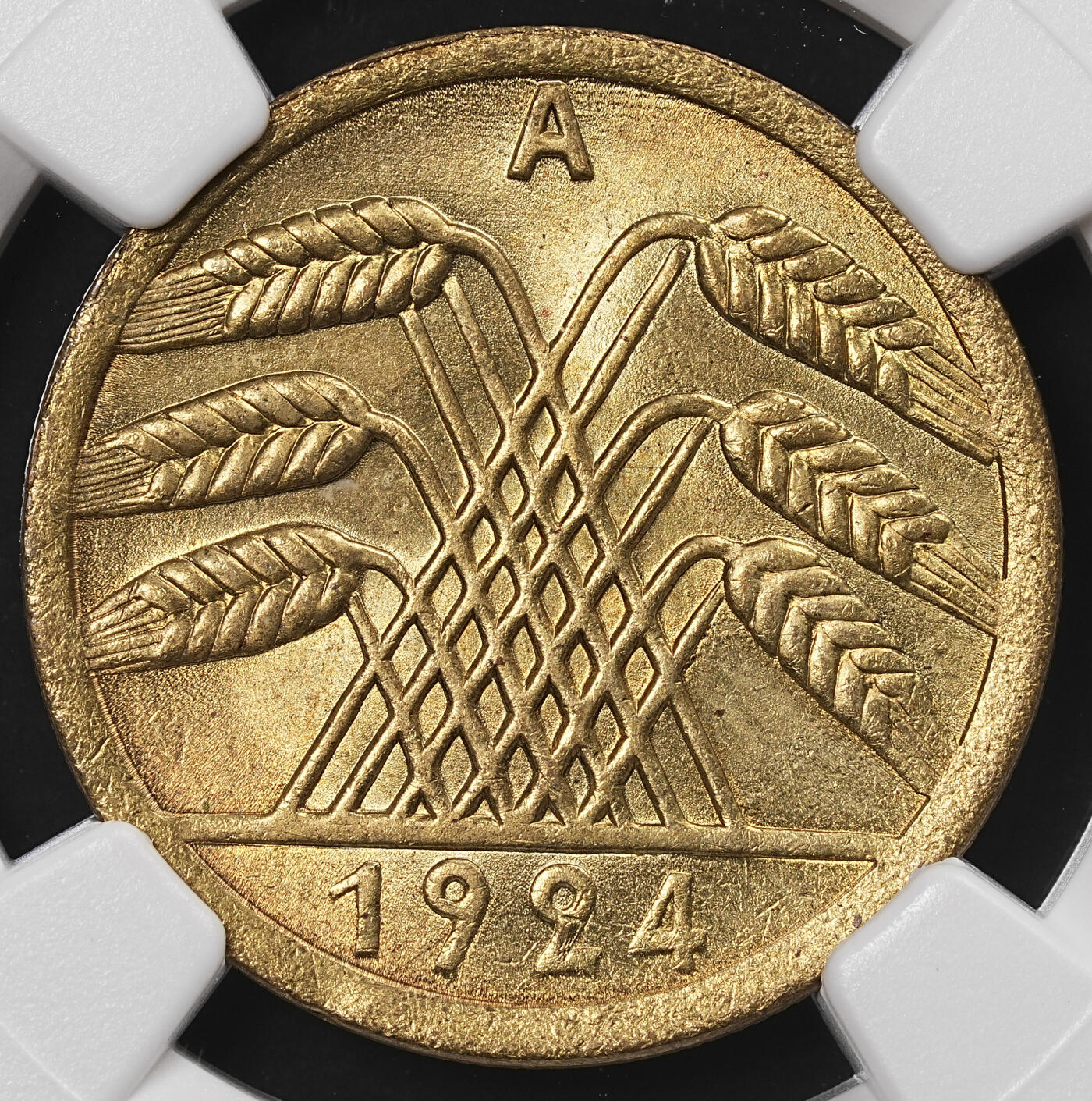 修遠堂世界钱币第八十五期 NGC MS65 1924年德国50芬尼 A厂铭