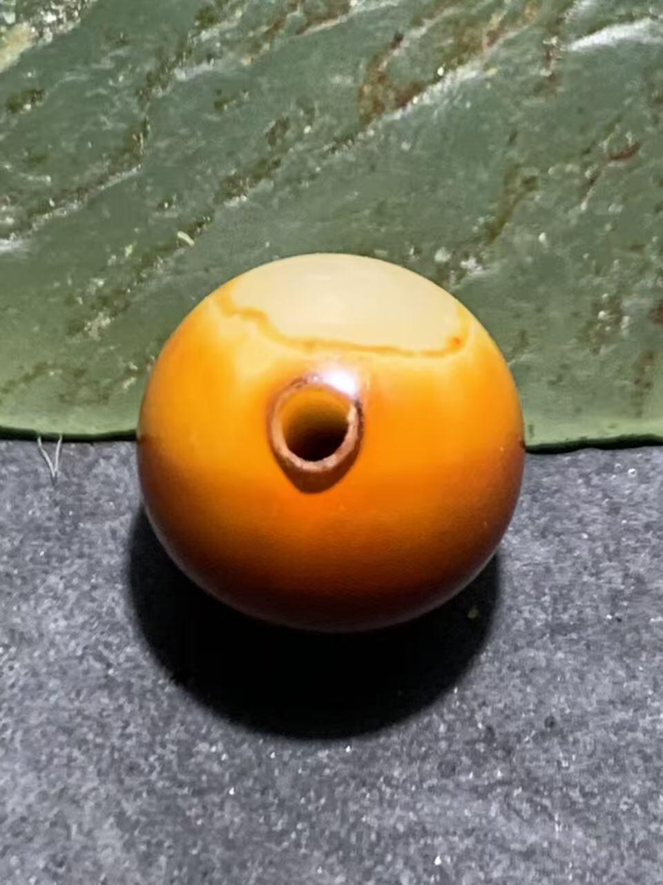 精美高玉化天眼纹缠丝玛瑙圆珠一颗，