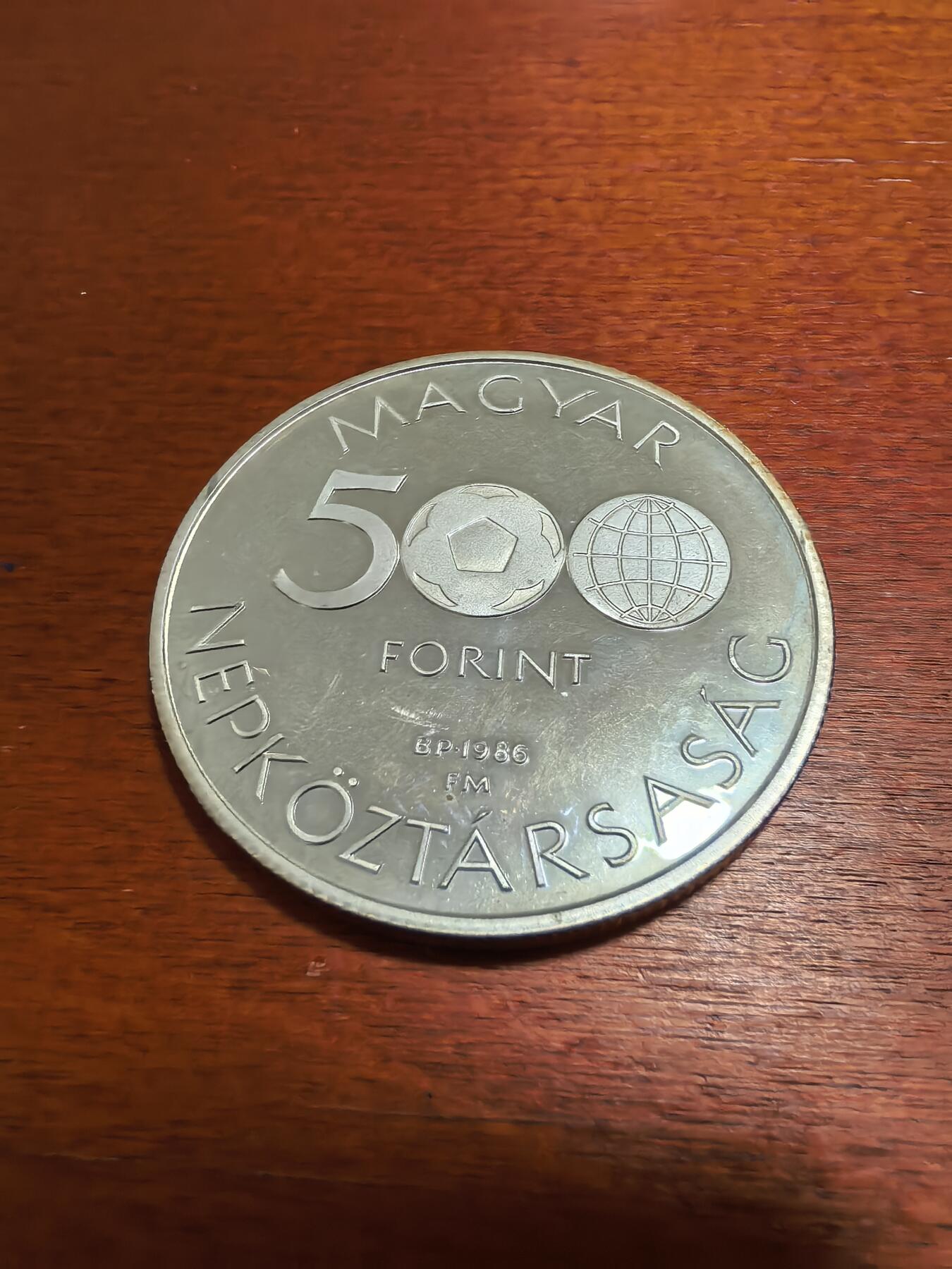 长老汇蛇年精选第四十八场拍卖 1986匈牙利墨西哥世界杯500弗林特精制银币，28克640银，1.7万枚