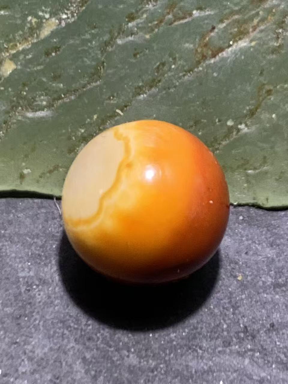 精美高玉化天眼纹缠丝玛瑙圆珠一颗，