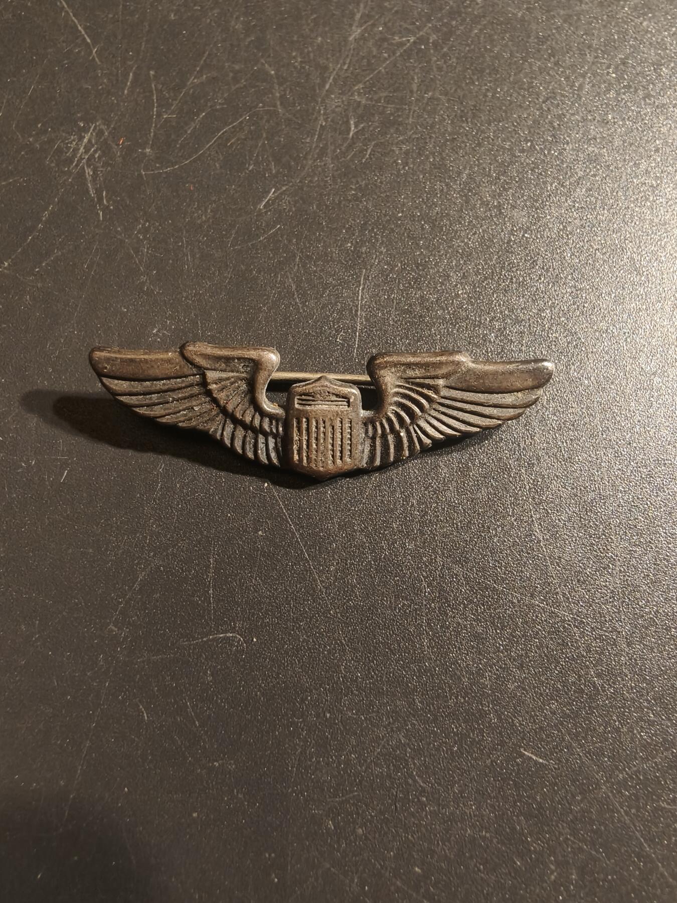 老王徽章第150期 美国二战陆军航空兵飞行员技能章    925银    二战时期横针版    晚礼服迷你尺寸直径1.5英寸
