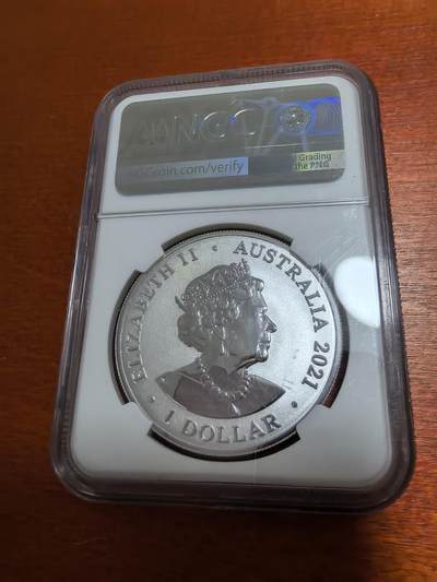 长老汇蛇年精选第四十八场拍卖 2021澳大利亚AC/DC乐队45周年1元银币，1盎司999银，3万枚，NGC MS70，首日标