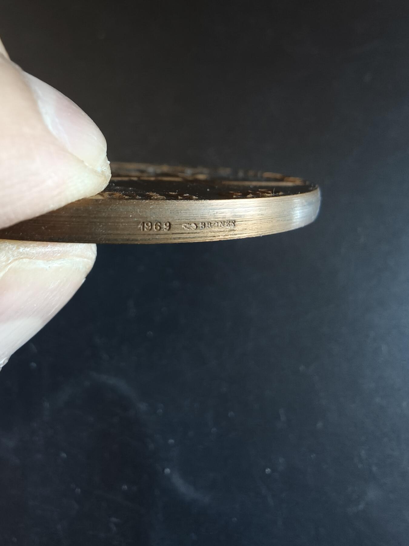 老王徽章第150期 法国国家铁路公司大铜章     直径68mm   重量134g